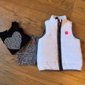 *SOLD* Calvin Klein 3 Piece Set (24 mo)